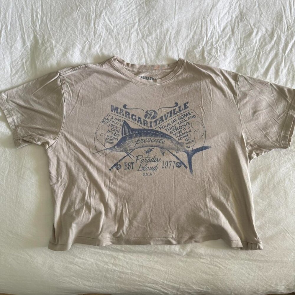 Cropped margaritaville t shirt XL